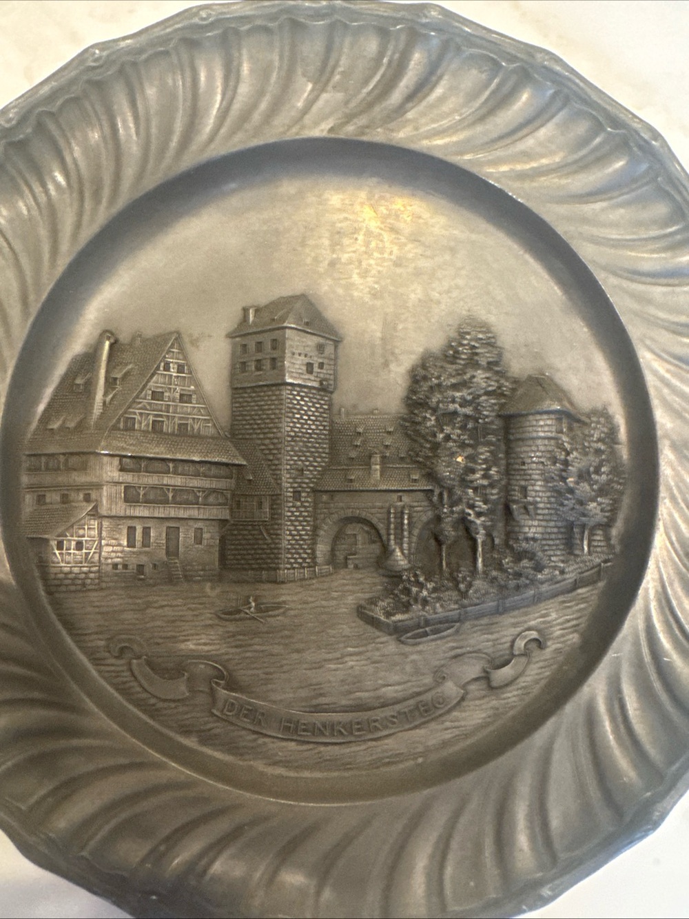 Antique Franz Kainzinger Souvenir Pewter Wall Plate Nurnberg Hangman’s Bridge